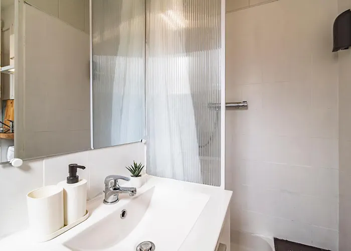 Le Zola - 2 - Centre Gare * Реймс